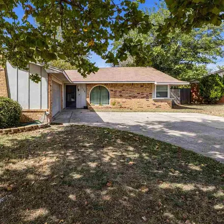 Buy this 4 bed house on 238 Northeast 46th Street in Lawton, OK 73507