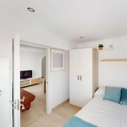 Image 4 - Natasha sdaet, Avenida del Amontillado, 8, 11404 Jerez, Spain - Room for rent