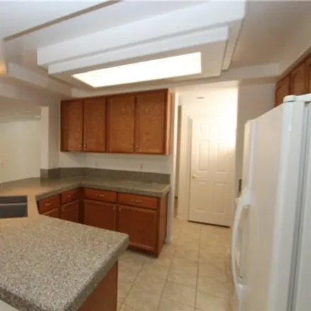 Image 7 - 5090 Tranquil Stream Court, Spring Valley, NV 89148, USA - House for rent