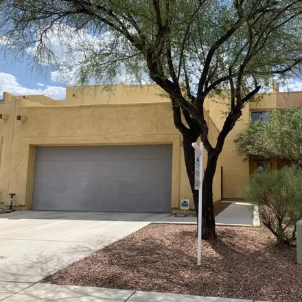 Rent this 3 bed house on 4181 North Fortune Loop in Tucson, AZ 85719