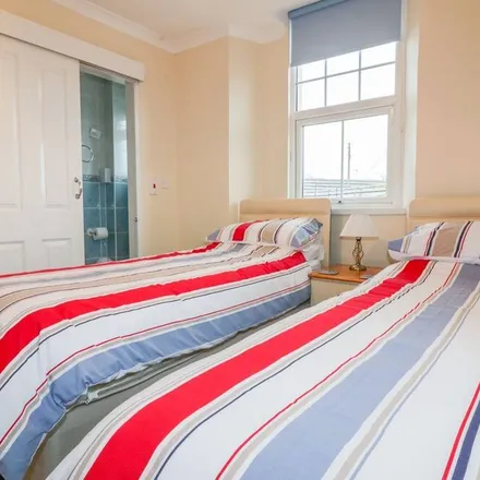 Rent this 2 bed apartment on St. Merryn in PL28 8SE, United Kingdom