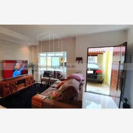 Buy this 3 bed house on Rua Dois de Outubro in Santa Terezinha, São Bernardo do Campo - SP