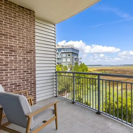 Image 3 - 160 Wingo Way, Remleys Point, Mount Pleasant, SC 29464, USA - Condo for sale