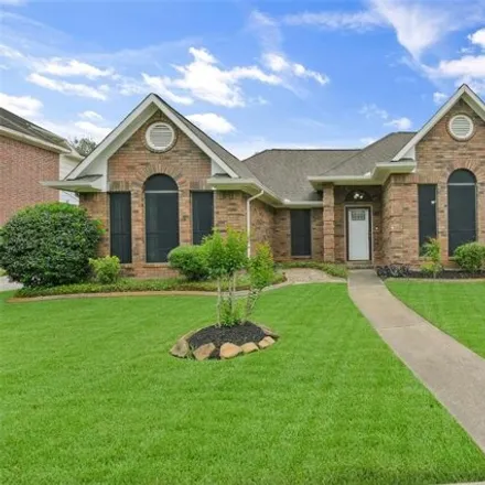 Buy this 3 bed house on 3075 Oak Creek Drive in Pearland, TX 77581