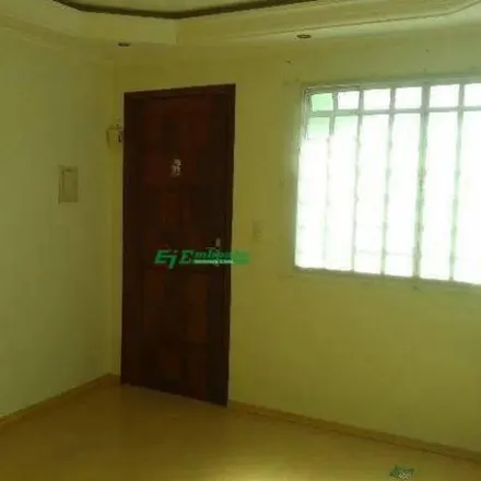 Buy this 2 bed house on Alameda dos Pinheiros in Pimentas, Guarulhos - SP
