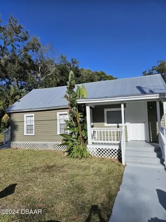 Buy this 2 bed house on 735 Marion Street in Daytona Beach, FL 32114