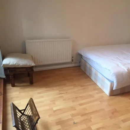 Rent this 3 bed room on The Unicorn in 227 Camden Road, London