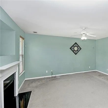 Image 7 - 1530 Big Leaf Drive, Charlotte, NC 28262, USA - Loft for sale