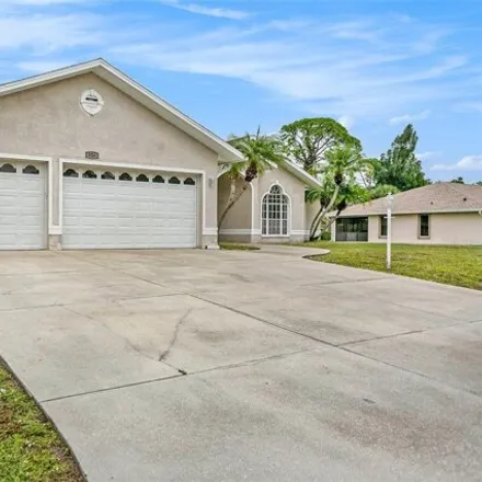 Image 2 - Lord Street, Englewood, FL 34223, USA - House for sale