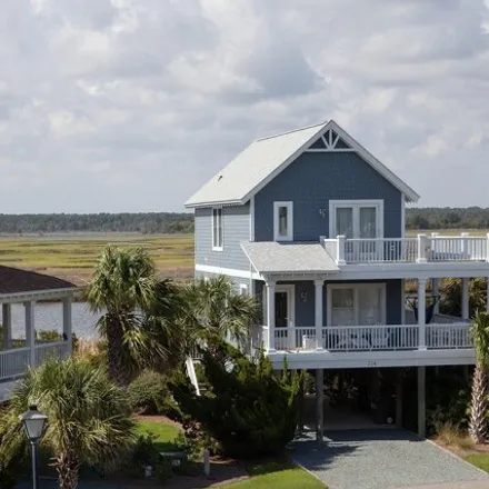 Image 3 - 194 Seaside Lane, West Onslow Beach, North Topsail Beach, NC 28460, USA - House for sale