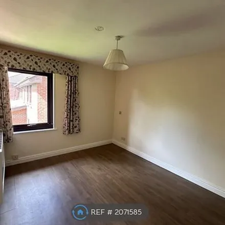 Rent this 1 bed apartment on Highfields School in London Road, Newark on Trent