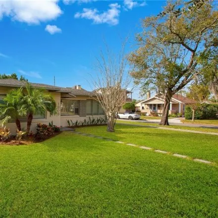 Buy this 3 bed house on 1303 Canterbury Road in Winter Park, FL 32789