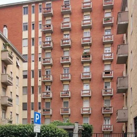 Image 5 - Ghenza, Via Pietro Pomponazzi, 20136 Milan MI, Italy - Apartment for rent
