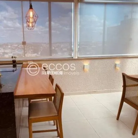 Buy this 3 bed apartment on Avenida Fernando Vilela in Osvaldo Rezende, Uberlândia - MG