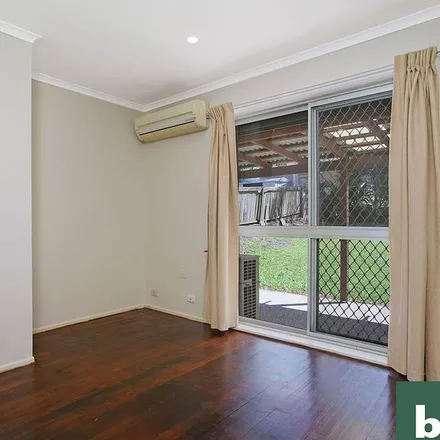 Rent this 3 bed apartment on 31 Khandalla Street in Upper Mount Gravatt QLD 4122, Australia