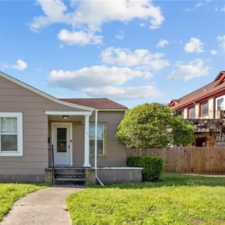 Buy this 2 bed house on 3469 Wisconsin Street in Baytown, TX 77520