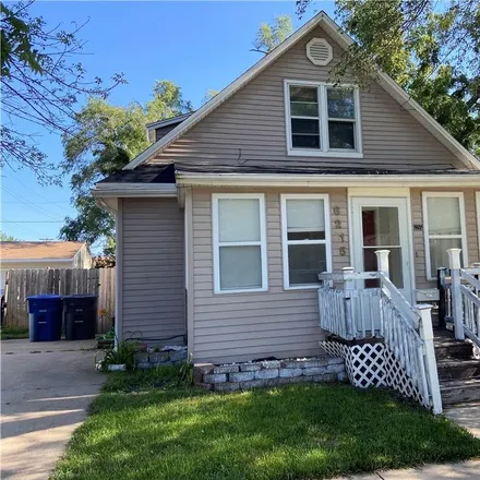 Buy this 3 bed house on 6215 Edwards Avenue in Des Moines, IA 50312