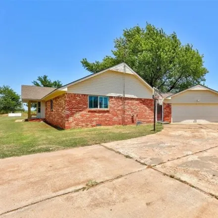 Image 5 - 14031 N County Road 3010, Lindsay, Oklahoma, 73052 - House for sale