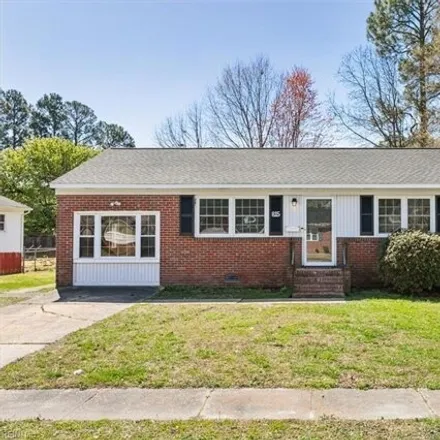 Buy this 4 bed house on 815 Weymouth Terrace in Hampton, VA 23666