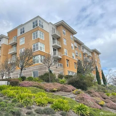 Buy this 2 bed condo on 501 Crescent Court in San Francisco, CA 94134