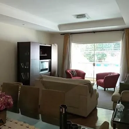 Rent this 3 bed house on Rua Itajai in Vila Scarpelli, Santo André - SP