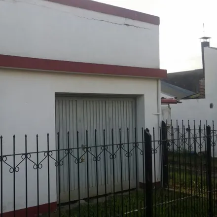 Buy this 2 bed house on Paso de los Andes in Departamento Colón, 3283 San José