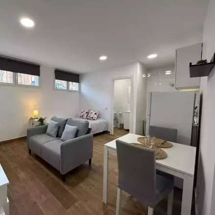 Rent this studio room on Calle Carlos Dabán in 28019 Madrid, Spain