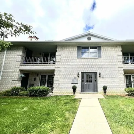 Buy this 2 bed condo on 6674 La Charmant in Evansville, IN 47715