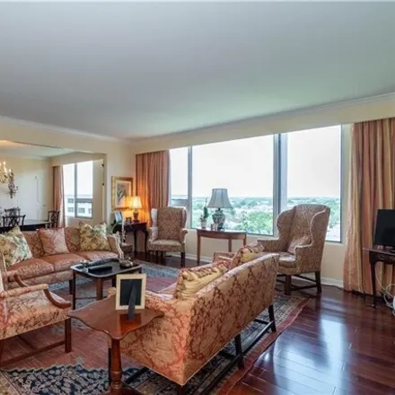 Image 6 - The Carol Condominium, 2100 Saint Charles Avenue, New Orleans, LA 70130, USA - Condo for sale