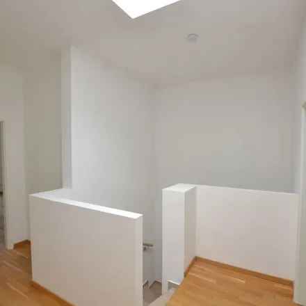 Rent this 4 bed apartment on Holzhäuser Straße 113 in 04299 Leipzig, Germany