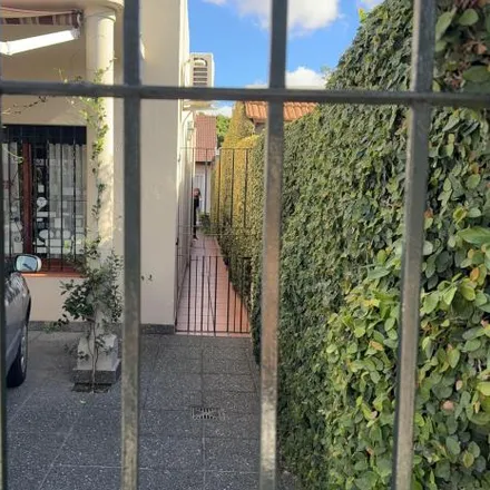 Buy this studio house on Santiago de Liniers in Partido de Lomas de Zamora, Temperley