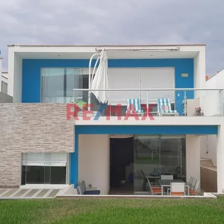 Buy this 5 bed house on unnamed road in Cerro Azul, Peru