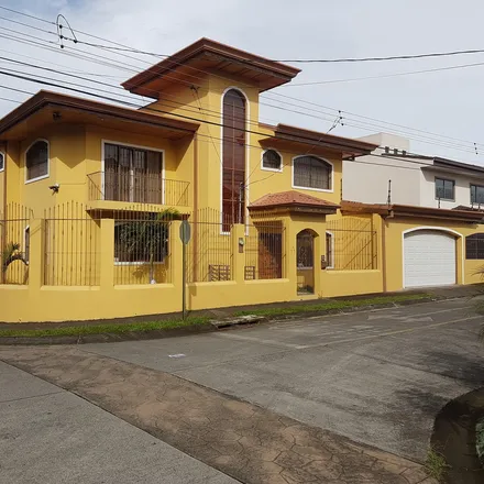 Rent this 1 bed house on San Vicente in Quintana, CR