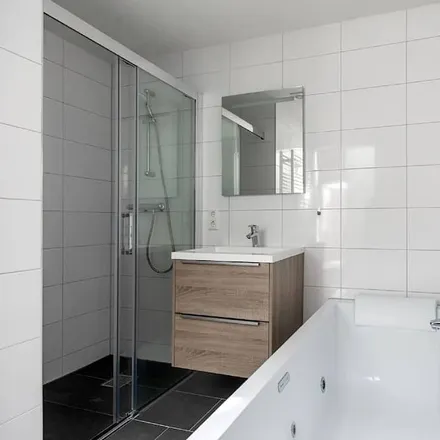 Image 3 - Walem, Limburg, Netherlands - Duplex for rent
