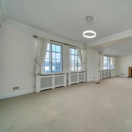 Rent this 3 bed apartment on Knightsbridge Court in 12 Sloane Street, London