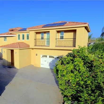 Buy this 5 bed loft on 24162 Outrigger Drive in Canyon Lake, CA 92587