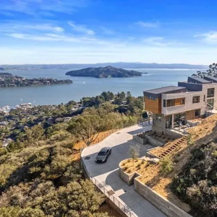 Image 1 - 3 Wolfback Ridge Rd, Sausalito, California, 94965 - House for sale