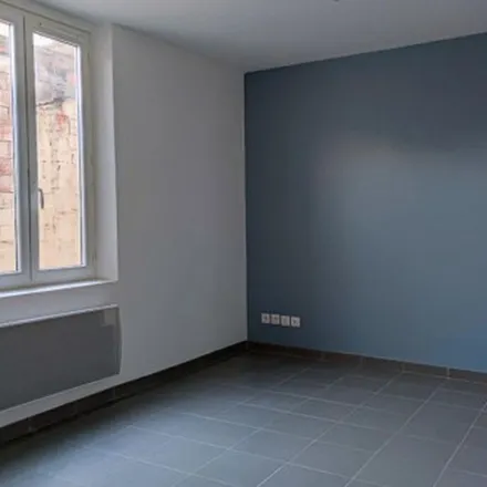 Rent this 3 bed apartment on 1 Place de l'Hôtel de Ville in 11100 Narbonne, France