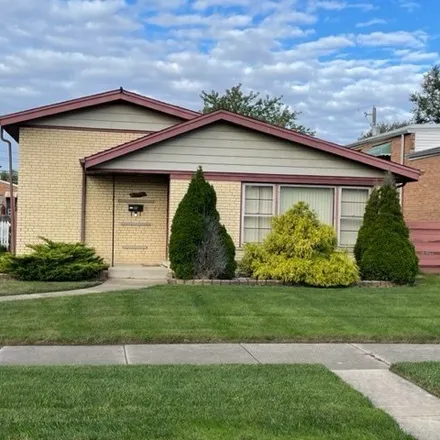 Buy this 3 bed house on 14212 Kenwood Avenue in Dolton, IL 60419