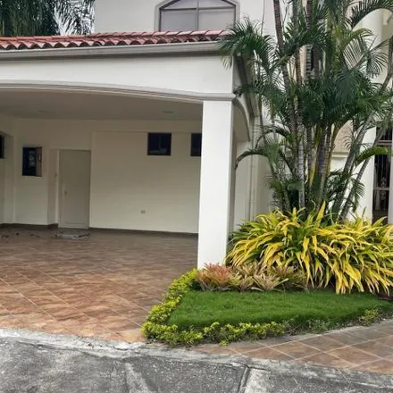 Rent this 4 bed house on unnamed road in 092302, Samborondón