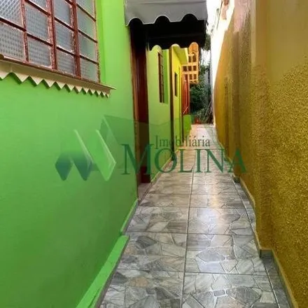Rent this 2 bed house on Correios in Rua Braz de Assis, Vila Casa Branca