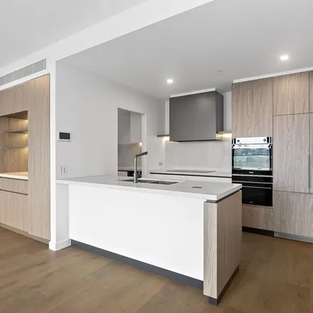 Rent this 3 bed apartment on unnamed road in Alphington VIC 3078, Australia