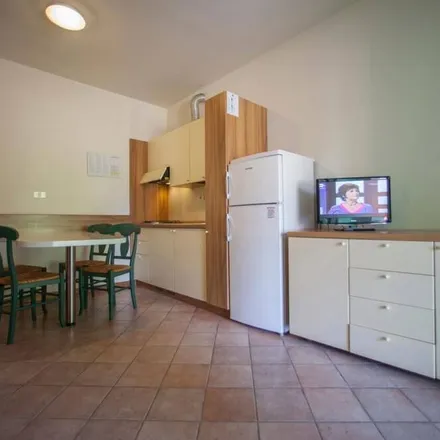 Image 4 - Sirmione, Via Costantino il Grande, 25019 Desenzano del Garda BS, Italy - Apartment for rent