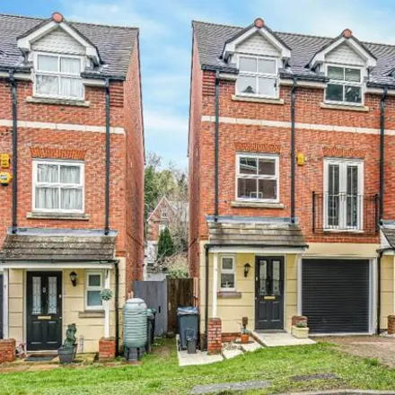 Buy this 3 bed townhouse on Sycamore Close in London, CR2 7LN