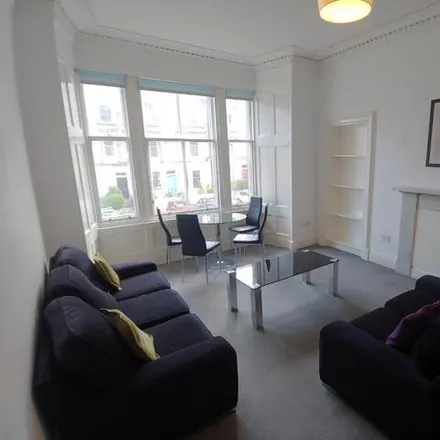 Image 4 - 14 Hillside Street, City of Edinburgh, EH7 5EY, United Kingdom - Apartment for rent