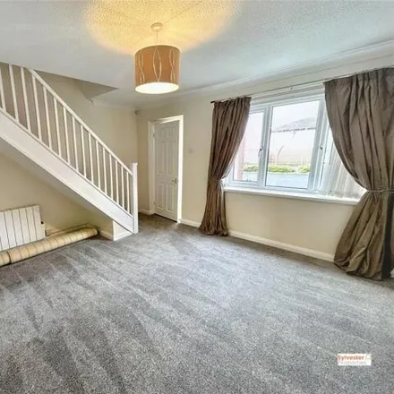 Image 2 - Meadow View, Flint Hill, DH9 9LN, United Kingdom - Townhouse for sale