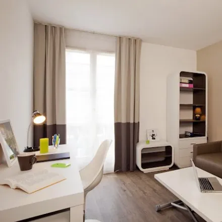 Rent this studio room on Paris in 11th Arrondissement, FR