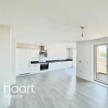 Image 3 - Coxwell Boulevard, London, NW9 4AE, United Kingdom - Apartment for rent