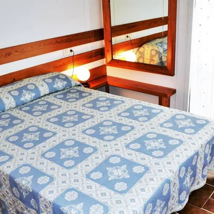 Rent this 3 bed apartment on 17490 Llançà