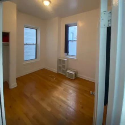 Rent this 1 bed room on 101 West 75th Street in New York, NY 10023